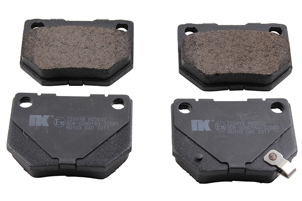 Jeu de 4 plaquettes de frein | NK