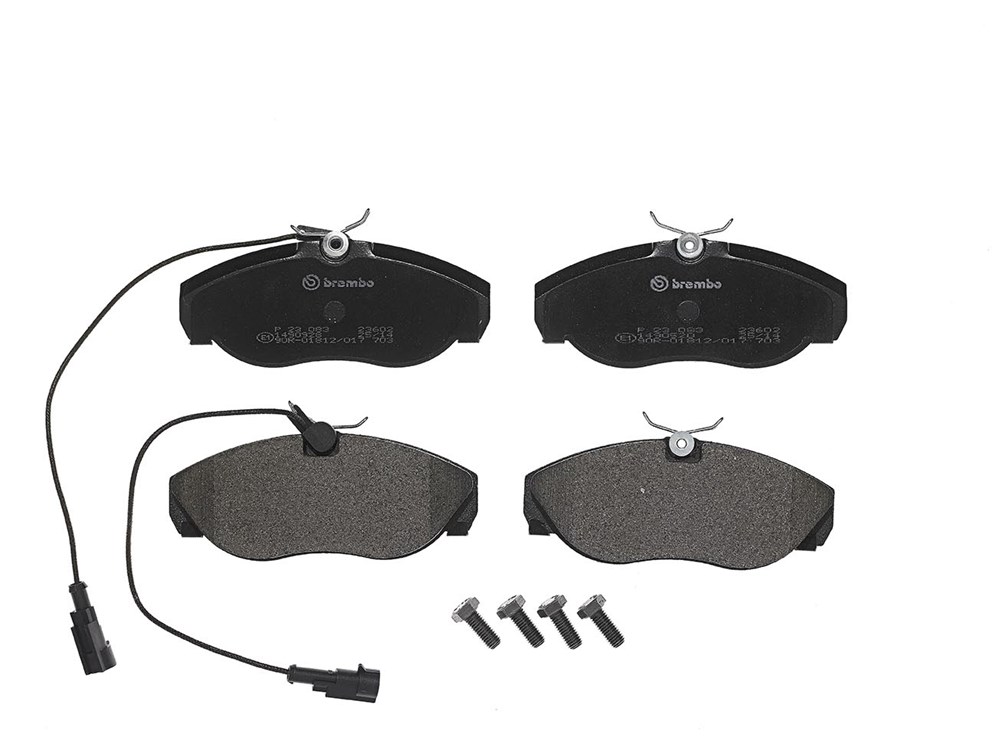 Jeu de 4 plaquettes de frein | BREMBO