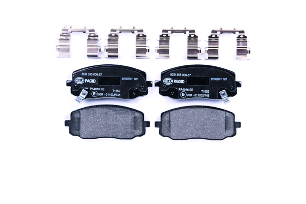 Jeu de 4 plaquettes de frein | HELLA PAGID