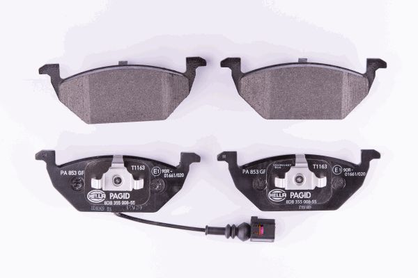 Jeu de 4 plaquettes de frein | HELLA PAGID
