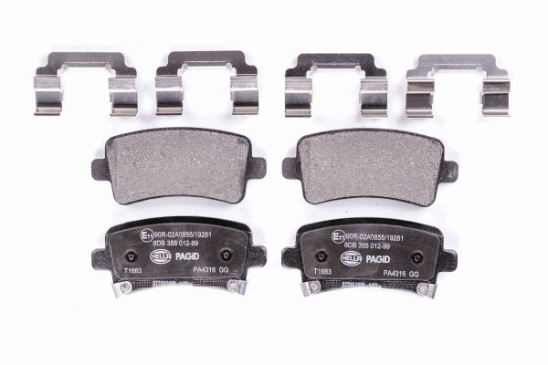 Jeu de 4 plaquettes de frein | HELLA PAGID