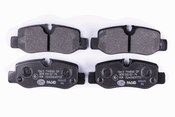 Jeu de 4 plaquettes de frein | HELLA PAGID