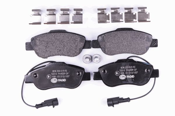 Jeu de 4 plaquettes de frein | HELLA PAGID