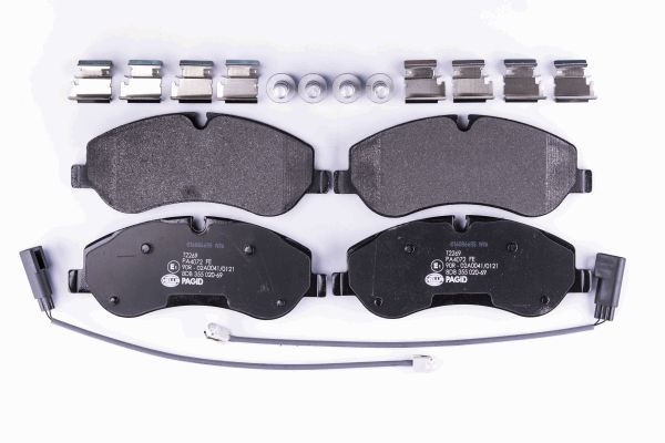 Jeu de 4 plaquettes de frein | HELLA PAGID